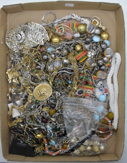 Chains and Necklaces, large lot