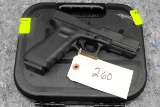 (R) Glock 17 Gen 4 9MM Pistol