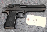 (R) IWI Magnum Research Desert Eagle 44 Pistol
