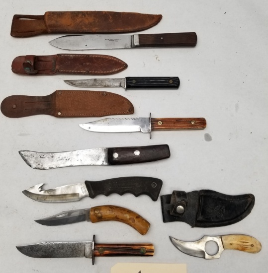 (8) Vintage Fixed Blade Knives