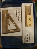 2 Magpul Acc., Hand Guard, MOE Stock, New