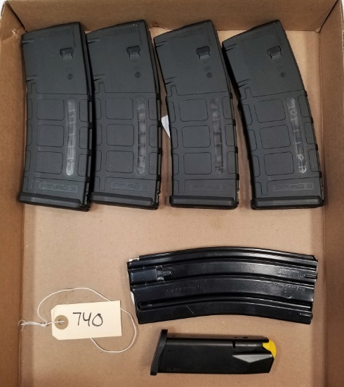(5) Assorted 5.56x45mm Mags+9mm Pistol Mag