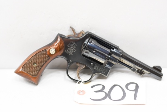 (CR) Smith & Wesson Model 10-5 .38 S&W Revolver