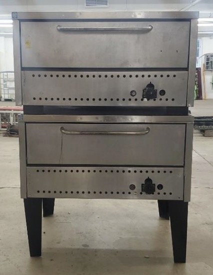 Double Pizza Oven, Very Clean