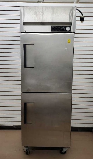 True Heated Cabinet Split Door
