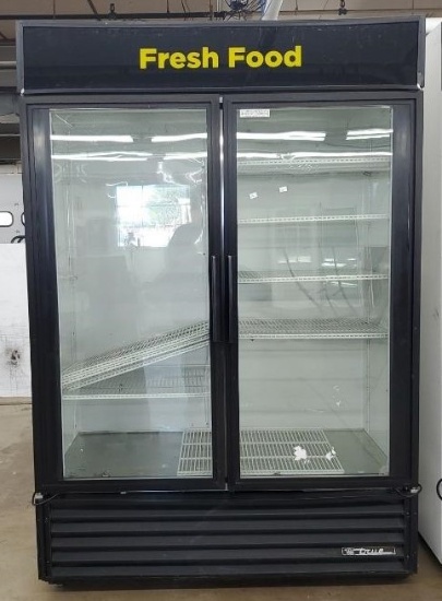 True Double Glass Door Display  Refrigerator