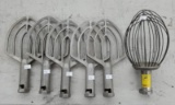 5 Flat Beaters And 1 Wire Whisk