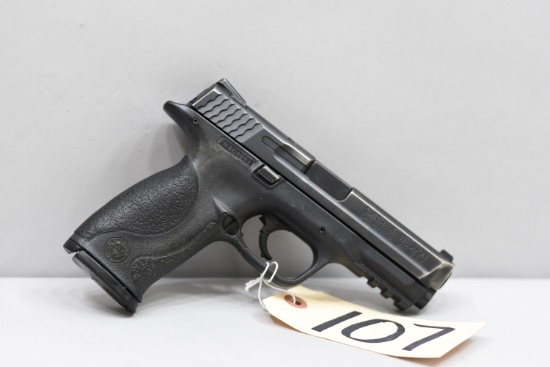 (R) Smith & Wesson M&P 40 .40 Cal Pistol