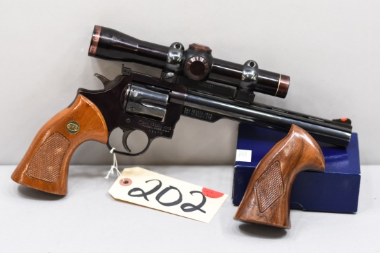 (R) Dan Wesson Model 15-2 .357 Magnum Revolver