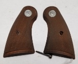 Colt Trooper Service Grips With Screw