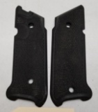 Like New Ruger MKIV Grip Set