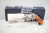 (R) Smith & Wesson Model 629-1 .44 Magnum Revolver