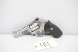 (R) Taurus Model 689 .357 Magnum Revolver