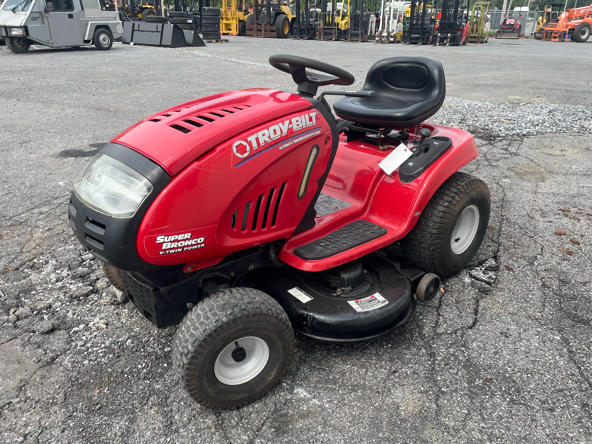 Troy Bilt Super Bronco 42