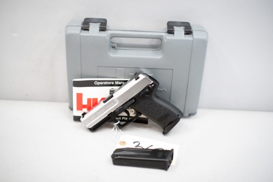 (R) Heckler & Koch USP Compact 9mm Pistol