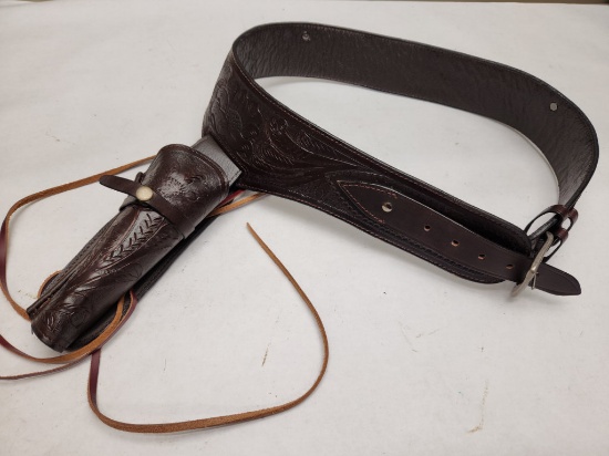 LEATHER GUN BELT AND HOLSTER