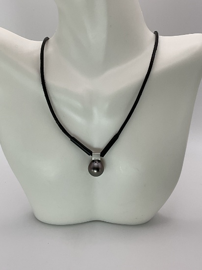 5.9g 18 Necklace Black Pearl 20in