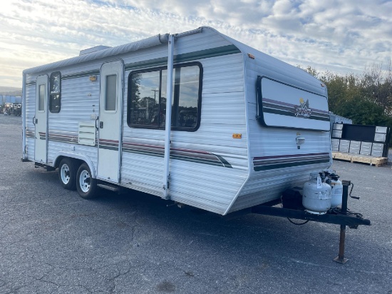 1999 Sunline 22' Camper