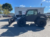 New Holland LM435A 4X4X4 Telehandler