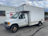 2008 Ford E-450 12' Box Truck