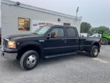 2005 Ford F-350 4X4 Lariat Super Duty Truck