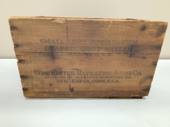 VINTAGE WINCHESTER 12 GA SHOTSHELL WOOD CRATE