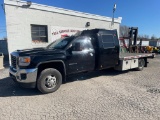 2017 GMC 3500HD 4X4 Flatbed Truck