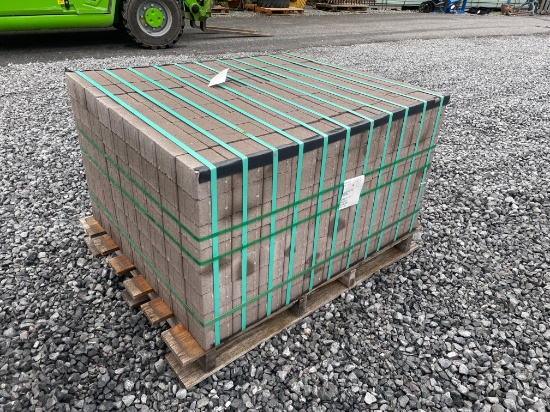 Skid Lot Of New Hanover Pavers Natural