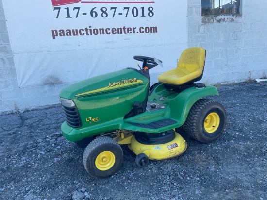 John Deere LT160 42" Hydrostatic Riding Mower