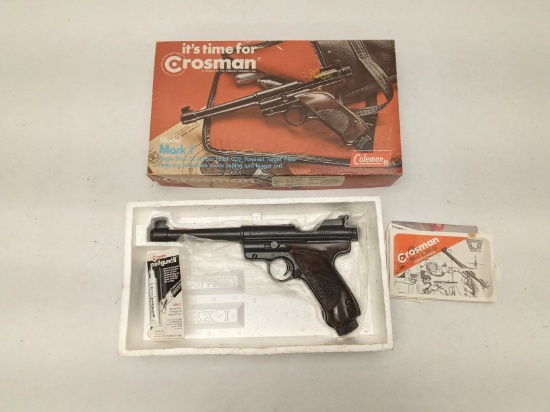 CROSMAN MARK I .22CAL CO2 AIR PISTOL