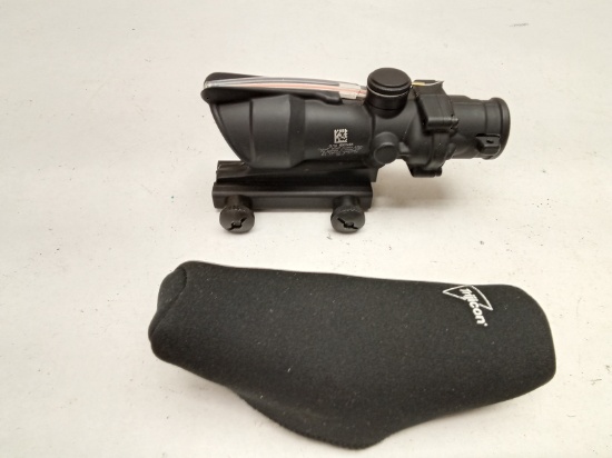 TRIJICON ACOG 4X32 SCOPE