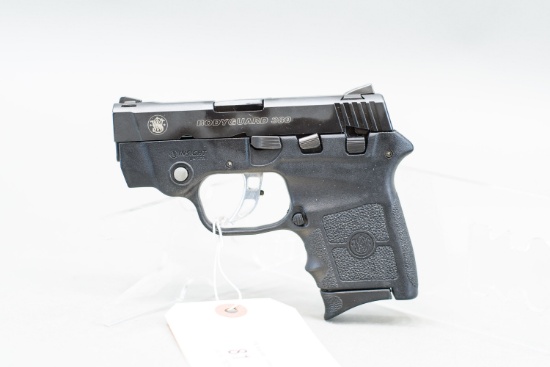 (R) Smith & Wesson Bodyguard 380 .380Acp Pistol