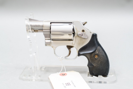 (R) Smith & Wesson Model 637-2 .38Spl Revolver