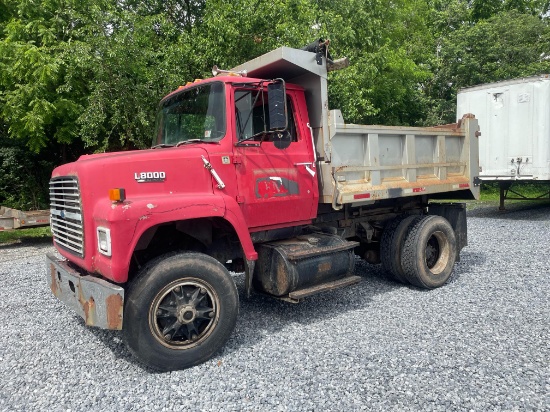 1990 Ford L8000 Diesel Dump Truck
