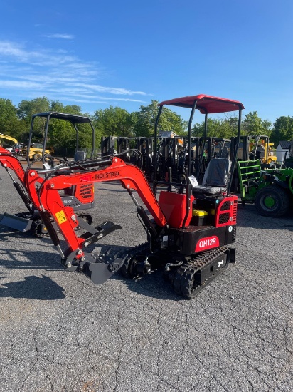 New AGT QH12R Mini Excavator