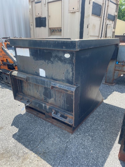 Used Quick Attach 1.5 Yard Trash Dumpster