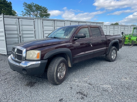 2005 Dodge Dakota SLT 4X4 Pickup Truck