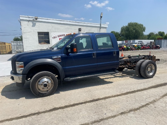 2010 Ford F-450 XL Super Duty 4X4 Truck