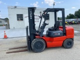Heli H2000 7,000LB Diesel Forklift