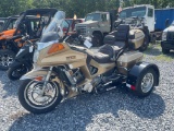 Yamaha 300 Venture Royale 3 Wheeled Motorcycle