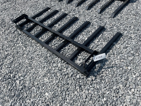 New Wolverine Bucket Attach Fork Attachment