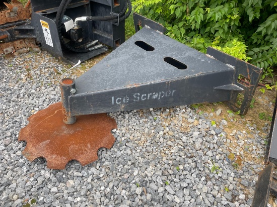 Landhonor Quick Attach Ice Scraper