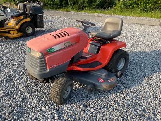 Scotts 46" Hyrdostatic Riding Mower