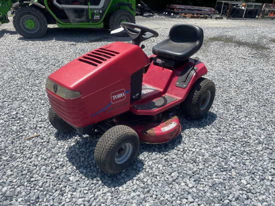 Toro Wheel Horse 38" Hydrostatic Riding Mower