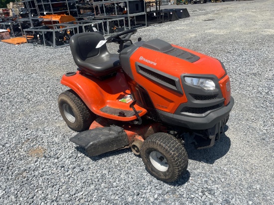 Husqvarna YTH22V42 42" Hydrostatic Riding Mower
