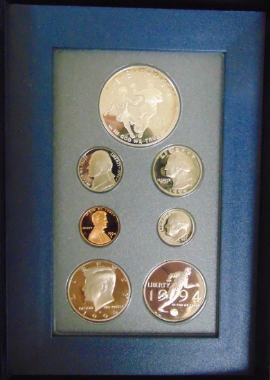 1994 U.S. Prestige Set: 90% Silver Dollar.