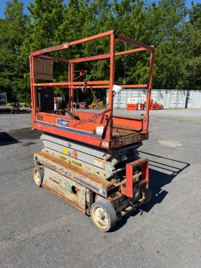 2005 Skyjack 3219 Electric Scissor Lift