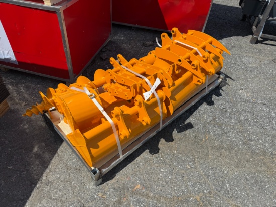 New Skid Lot Of Mini Excavator Attachment Set