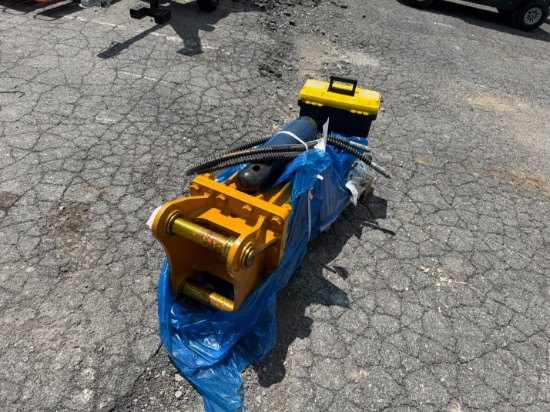 New Silent SB45 Excavator Attach Concrete Breaker