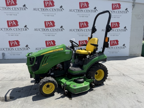 2016 John Deere 1025R 4x4 Hydrostatic Tractor